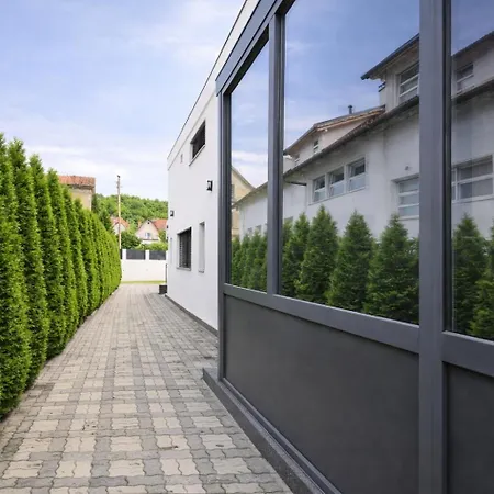 Apartment Dinlux Maribor