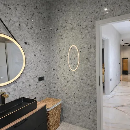 Dinlux Apartment Maribor